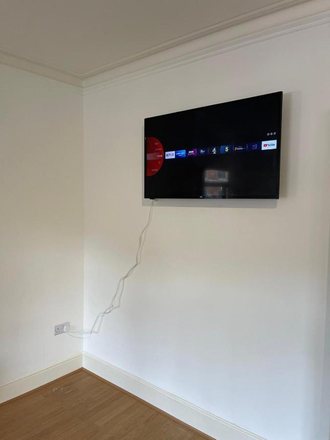 Amazing 3 Bedroom Flat Minutes From Tower Bridge Londen Buitenkant foto