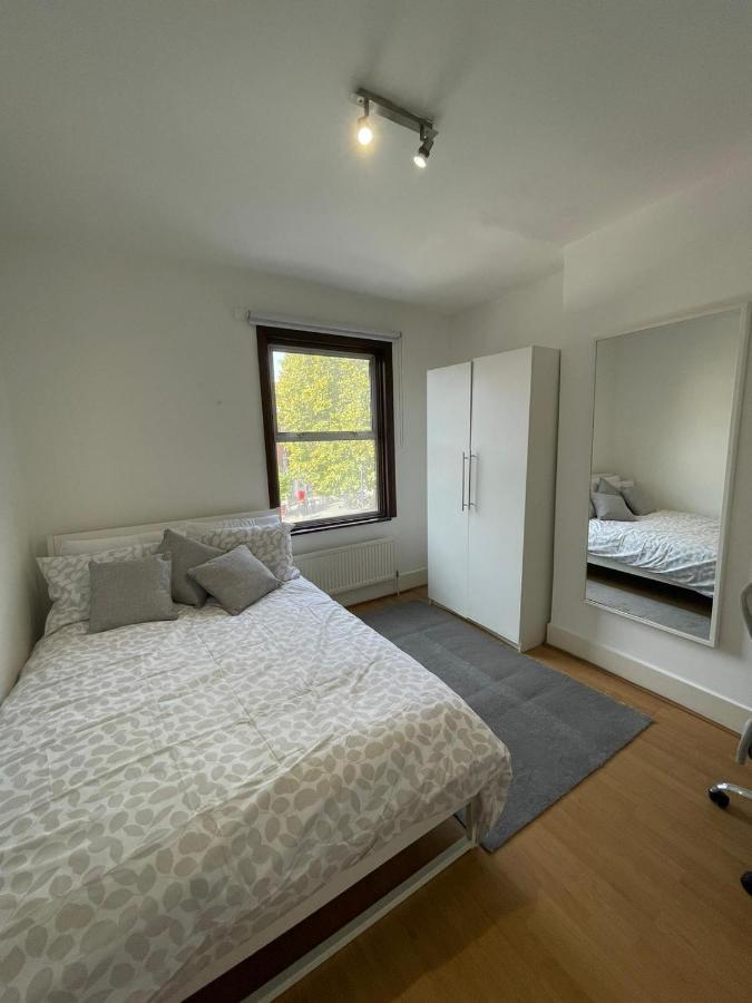 Amazing 3 Bedroom Flat Minutes From Tower Bridge Londen Buitenkant foto